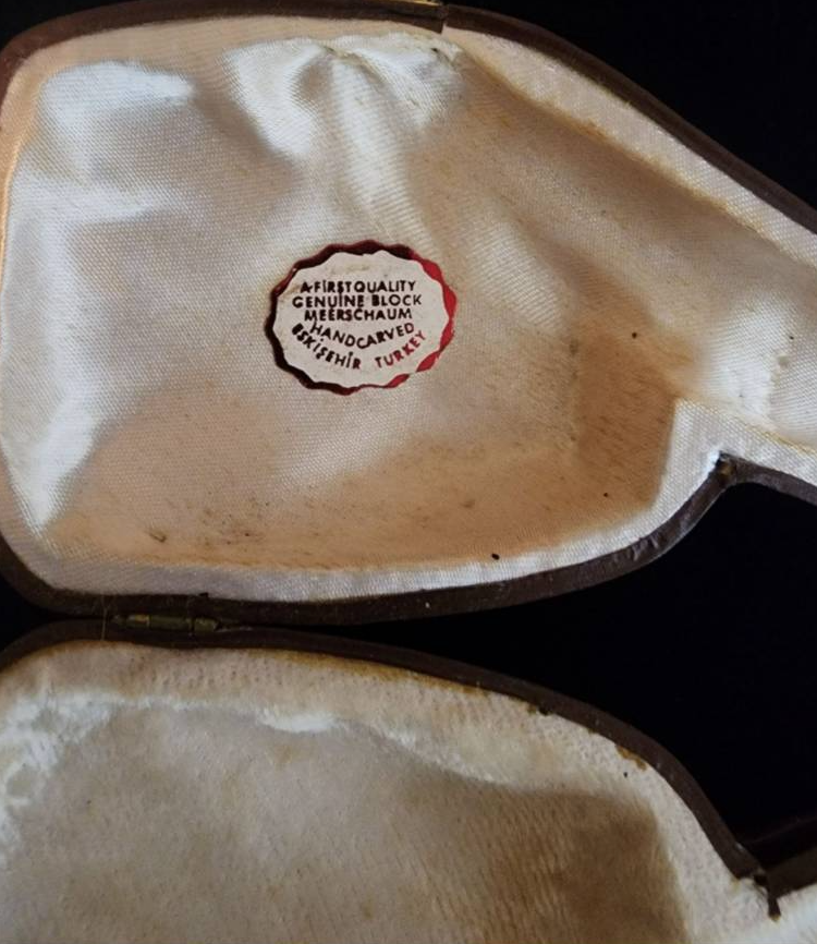 Bearded Dragon Block Meerschaum Pipe with Fitted Case